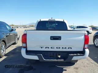 2021 Toyota Tacoma SR with VIN 3TYAX5GN5MT014868, listed as a IAAI auction lot 41549927 with 30,653 mi miles and . Bid and sale history available at DreamBid. Image 17.