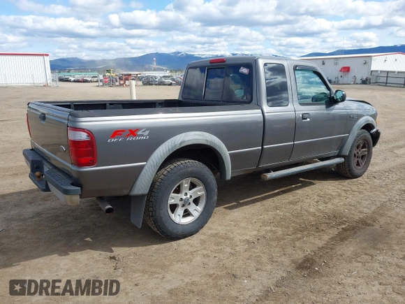 2004 Ford Ranger XL Fleet with VIN 1FTZR45E94PB64711, listed as a IAAI auction lot 41992841 with 224,341 mi miles. Bid and sale history available at carsss.com. Image 4.
