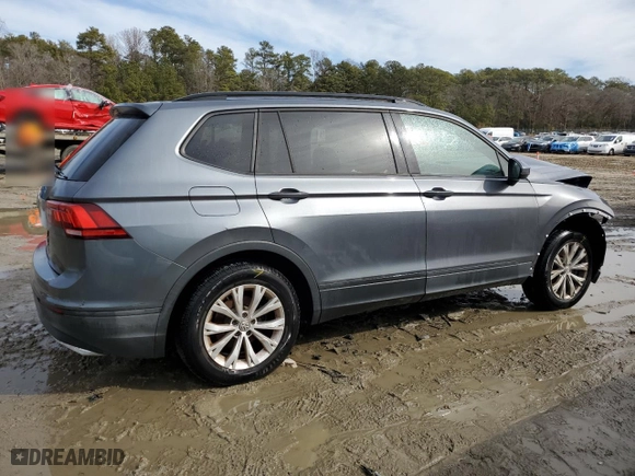 2019 Volkswagen Tiguan S with VIN 3VV0B7AX0KM063759, listed as a Copart auction lot 42524315 with 61,031 mi miles and Clean Title. Bid and sale history available at carsss.com. Image 3.