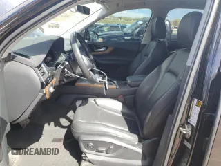 2017 Audi Q7 Premium Plus z VIN WA1LAAF71HD009745, wystawiony jako Copart lot #53754885 z przebiegiem 129 993 mil mil oraz Szkoda całkowita • Salvage title. Historia ofert i sprzedaży dostępna na DreamBid. Obrazek 7.