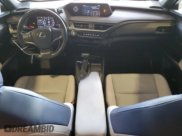 2019 Lexus UX 200 z VIN JTHY3JBH1K2014188, wystawiony jako Copart lot #57559425 z przebiegiem 72 669 mil mil oraz Szkody całkowita. Historia ofert i sprzedaży dostępna na DreamBid. Obrazek 8.
