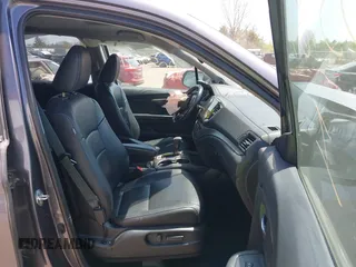 2019 Honda Pilot EX-L with VIN 5FNYF6H55KB082929, listed as a IAAI auction lot 42057611 with 93,532 mi miles and . Bid and sale history available at DreamBid. Image 5.
