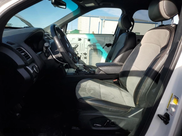 2017 Ford Explorer XLT with VIN 1FM5K8D89HGA52885, listed as a Copart auction lot 84193984 with 103,579 mi miles and Salvage Title. Bid and sale history available at carsss.com. Image 7.