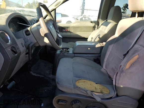 2004 Ford F-150 XLT z VIN 1FTPX04564KA05777, wystawiony jako Copart lot #88068025 z przebiegiem 208 703 mil mil oraz Szkoda całkowita • Salvage title. Historia ofert i sprzedaży dostępna na DreamBid. Obrazek 7.