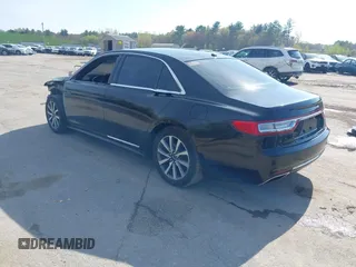 2017 Lincoln Continental Livery z VIN 1LN6L9HK0H5609577, wystawiony jako IAAI lot #42185192 z przebiegiem 232 644 mil mil oraz . Historia ofert i sprzedaży dostępna na DreamBid. Obrazek 3.