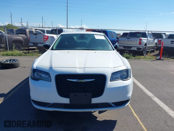 2018 Chrysler 300 Touring with VIN 2C3CCAAG9JH320506, listed as a IAAI auction lot 41473791 with Not Provided miles. Bid and sale history available at carsss.com. Image 13.