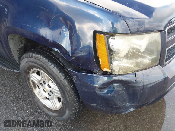 2008 Chevrolet Tahoe LS with VIN 1GNFC13C08R122594, listed as a IAAI auction lot 42239106 with 236,861 mi miles and . Bid and sale history available at DreamBid. Image 12.