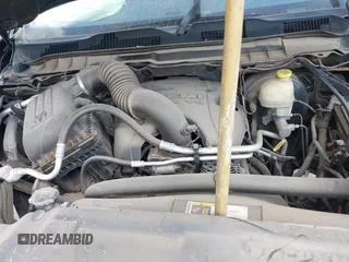 2015 Ram 1500 Sport z VIN 1C6RR6MT5FS784703, wystawiony jako IAAI lot #42129086 z przebiegiem 126 856 mil mil oraz . Historia ofert i sprzedaży dostępna na DreamBid. Obrazek 10.