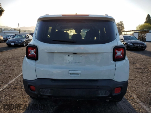 2018 Jeep Renegade Latitude with VIN ZACCJABB6JPG90511, listed as a Copart auction lot 52104325 with 61,986 mi miles and Salvage Title. Bid and sale history available at carsss.com. Image 6.