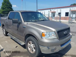 2004 Ford F-150 XLT with VIN 1FTPW12594KC19982, listed as a IAAI auction lot 42620812 with 183,238 mi miles and . Bid and sale history available at DreamBid. Image 1.