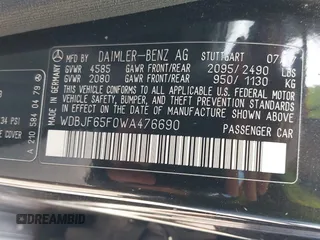 1998 Mercedes-Benz E-Class with VIN WDBJF65F0WA476690, listed as a IAAI auction lot 40646024 with 199,593 mi miles. Bid and sale history available at carsss.com. Image 9.