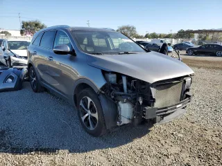 2018 Kia Sorento EX with VIN 5XYPH4A56JG355193, listed as a Copart auction lot 45182745 with 101,249 mi miles and Salvage Title. Bid and sale history available at DreamBid. Image 4.