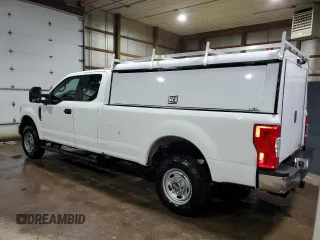 2021 Ford F-250 XL with VIN 1FT7X2B65MEC11811, listed as a Copart auction lot 43934155 with 110,725 mi miles and Clean title. Bid and sale history available at DreamBid. Image 2.