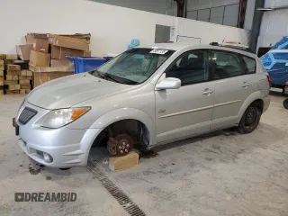 2005 Pontiac Vibe with VIN 5Y2SL63845Z404796, listed as a Copart auction lot 49897135 with 233,050 mi miles and Salvage Title. Bid and sale history available at carsss.com. Image 1.