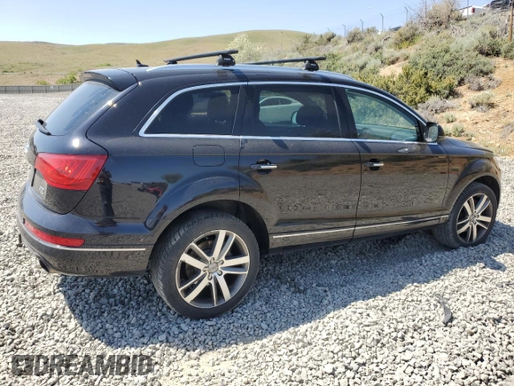 2015 Audi Q7 Premium Plus with VIN WA1LGAFE9FD012371, listed as a Copart auction lot 59772625 with 105,212 mi miles and Salvage title. Bid and sale history available at DreamBid. Image 3.