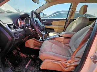 2012 Dodge Journey SXT z VIN 3C4PDCBG9CT213423, wystawiony jako Copart lot #65246735 z przebiegiem 319 806 mil mil oraz Szkoda całkowita • Salvage title. Historia ofert i sprzedaży dostępna na DreamBid. Obrazek 7.