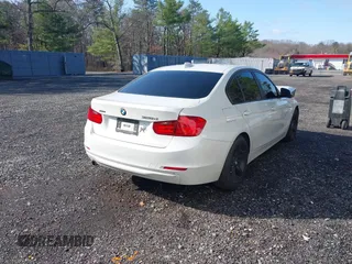 2014 BMW 3 Series 328d xDrive с VIN WBA3D5C52EKX99519, выставлен на аукционе IAAI как лот 41909624 с пробегом 112 395 миль миль и . История ставок и продаж доступна на DreamBid. Изображение 4.