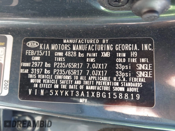 2011 Kia Sorento LX with VIN 5XYKT3A1XBG158819, listed as a IAAI auction lot 41665390 with 120,570 mi miles. Bid and sale history available at carsss.com. Image 9.