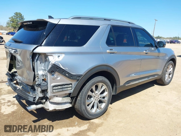2021 Ford Explorer Limited with VIN 1FMSK8FHXMGA88644, listed as a IAAI auction lot 41833022 with 123,054 mi miles. Bid and sale history available at carsss.com. Image 4.