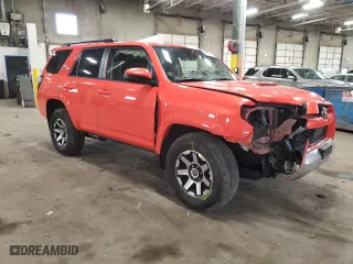 2024 Toyota 4Runner TRD Off Road with VIN JTEPU5JRXR6217722, listed as a Copart auction lot 48193935 with 18,128 mi miles and Salvage Title. Bid and sale history available at carsss.com. Image 4.