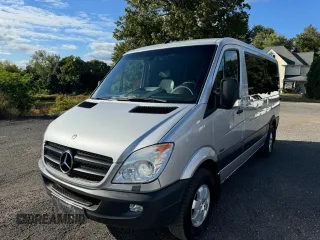 2012 Mercedes-Benz Sprinter Passenger with VIN WDZPE7CC6C5612029, listed as a Copart auction lot 74638704 with 261,522 mi miles and Clean Title. Bid and sale history available at carsss.com. Image 1.