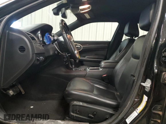 2013 Chrysler 300 C with VIN 2C3CCAKT6DH538225, listed as a Copart auction lot 47283955 with 80,364 mi miles and Clean Title. Bid and sale history available at DreamBid. Image 7.