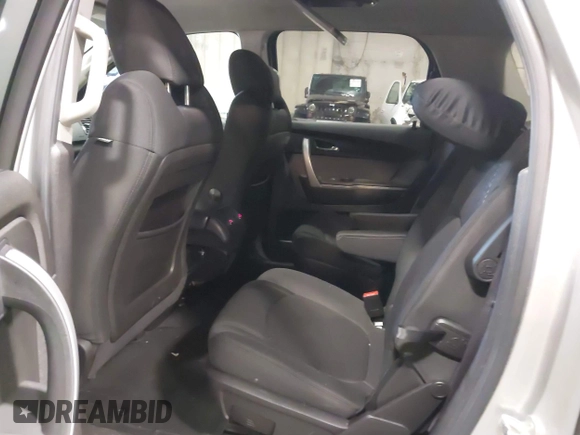 2011 GMC Acadia SLE with VIN 1GKKVPEDXBJ170057, listed as a IAAI auction lot 41535831 with 113,574 mi miles. Bid and sale history available at carsss.com. Image 8.