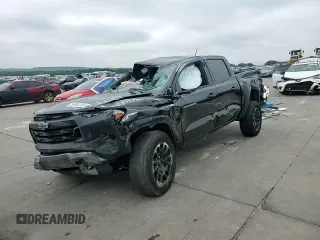 2024 Chevrolet Colorado 4WD Trail Boss z VIN 1GCPTEEK7R1246063, wystawiony jako Copart lot #59042055 z przebiegiem 11 400 mil mil oraz Szkoda całkowita • Salvage title. Historia ofert i sprzedaży dostępna na DreamBid. Obrazek 13.