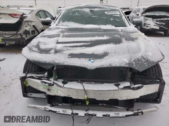 2019 BMW 3 Series 330i xDrive with VIN 3MW5R7J52K8A05155, listed as a Copart auction lot 88263325 with 97,201 mi miles and Salvage Title. Bid and sale history available at DreamBid. Image 5.