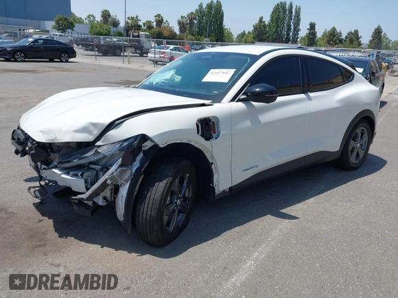 2023 Ford Mustang Mach-E Select с VIN 3FMTK1SS5PMA01675, выставлен на аукционе IAAI как лот 42417847 с пробегом 25 722 миль миль и . История ставок и продаж доступна на DreamBid. Изображение 18.