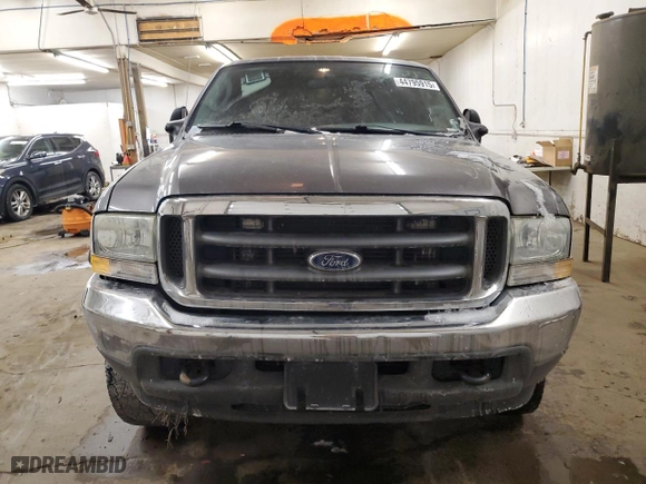 2004 Ford Super Duty F-250 XL with VIN 1FTNW21L64ED30663, listed as a Copart auction lot 44795915 with 0 mi miles and Salvage Title. Bid and sale history available at carsss.com. Image 5.
