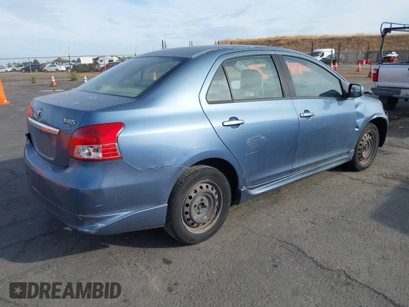 2007 Toyota Yaris with VIN JTDBT923871054307, listed as a IAAI auction lot 40738698 with 207,437 mi miles. Bid and sale history available at carsss.com. Image 4.