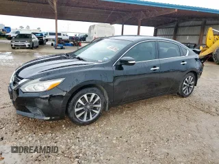 2017 Nissan Altima SV z VIN 1N4AL3AP9HC188493, wystawiony jako Copart lot #62607385 z przebiegiem 108 659 mil mil oraz Szkoda całkowita • Salvage title. Historia ofert i sprzedaży dostępna na DreamBid. Obrazek 1.