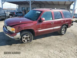2004 GMC Yukon SLE with VIN 1GKEC13V64R216712, listed as a Copart auction lot 42824495 with 183,706 mi miles and Salvage Title. Bid and sale history available at carsss.com. Image 1.