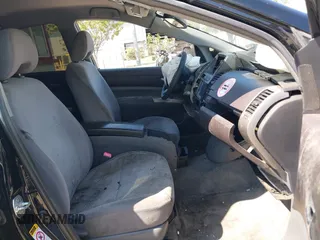 2004 Toyota Prius z VIN JTDKB20U540052764, wystawiony jako IAAI lot #38842061 z przebiegiem 299 999 mil mil oraz . Historia ofert i sprzedaży dostępna na DreamBid. Obrazek 5.