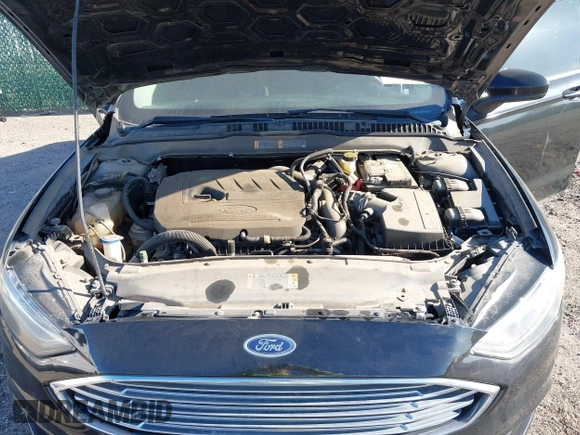2018 Ford Fusion SE with VIN 3FA6P0HD4JR166915, listed as a IAAI auction lot 42043918 with 67,337 mi miles. Bid and sale history available at carsss.com. Image 10.