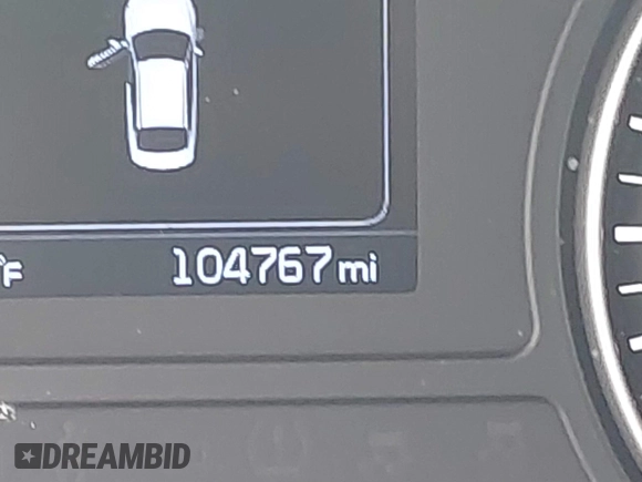 2018 Kia Optima EX with VIN 5XXGU4L3XJG246523, listed as a IAAI auction lot 41904668 with 104,767 mi miles and . Bid and sale history available at carsss.com. Image 15.