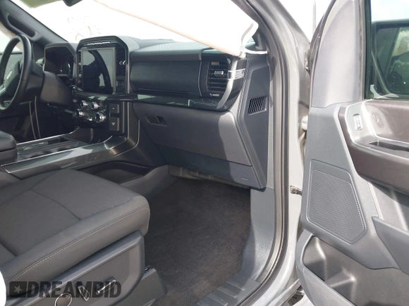 2021 Ford F-150 XL z VIN 1FTFW1EDXMFC59379, wystawiony jako IAAI lot #42326735 z przebiegiem 37 188 mil mil oraz . Historia ofert i sprzedaży dostępna na DreamBid. Obrazek 5.