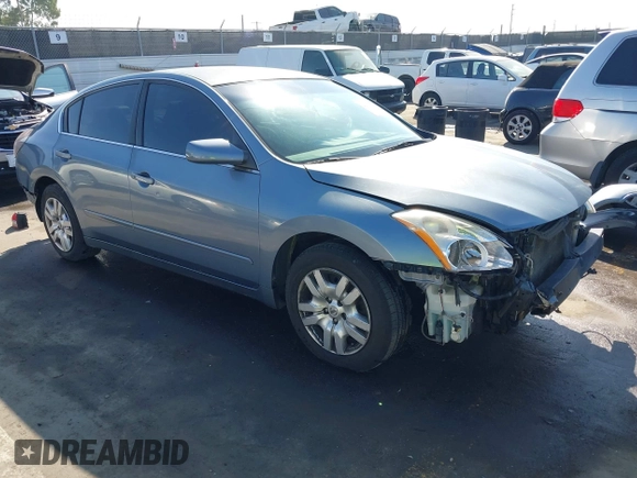 2012 Nissan Altima S z VIN 1N4AL2AP3CC223385, wystawiony jako IAAI lot #41631411 z przebiegiem 236 224 mil mil oraz . Historia ofert i sprzedaży dostępna na DreamBid. Obrazek 1.
