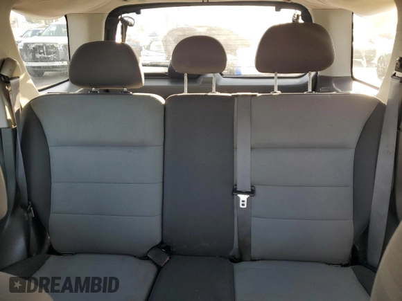 2006 Ford Escape XLS with VIN 1FMYU02Z76KA05322, listed as a Copart auction lot 49807855 with 127,084 mi miles and Salvage Title. Bid and sale history available at carsss.com. Image 10.