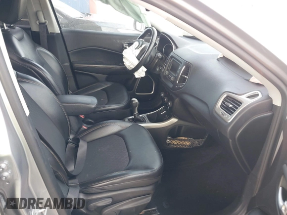 2018 Jeep Compass Latitude with VIN 3C4NJCBB0JT227017, listed as a IAAI auction lot 41560576 with 63,543 mi miles. Bid and sale history available at carsss.com. Image 5.