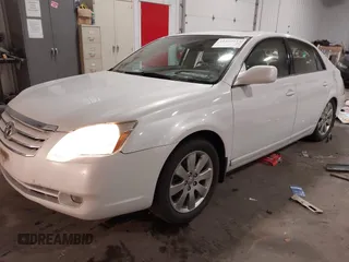 2007 Toyota Avalon XL with VIN 4T1BK36B67U172044, listed as a IAAI auction lot 41893311 with 111,112 mi miles. Bid and sale history available at carsss.com. Image 17.