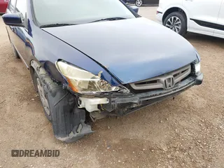 2005 Honda Accord LX z VIN JHMCM56465C004020, wystawiony jako IAAI lot #41852260 z przebiegiem 127 918 mil mil oraz . Historia ofert i sprzedaży dostępna na DreamBid. Obrazek 6.