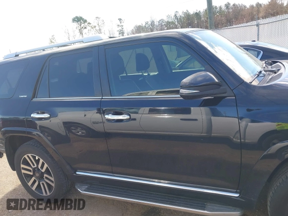 2014 Toyota 4Runner SR5 with VIN JTEZU5JR2E5074807, listed as a IAAI auction lot 41730326 with 144,383 mi miles and . Bid and sale history available at DreamBid. Image 13.