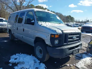 2009 Ford Econoline Cargo Commercial with VIN 1FTNE14W79DA55983, listed as a IAAI auction lot 41525683 with 374,949 mi miles and . Bid and sale history available at DreamBid. Image 1.