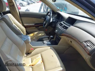 2008 Honda Accord EX-L z VIN 1HGCP36818A035886, wystawiony jako IAAI lot #42063672 z przebiegiem 172 953 mil mil oraz . Historia ofert i sprzedaży dostępna na DreamBid. Obrazek 5.