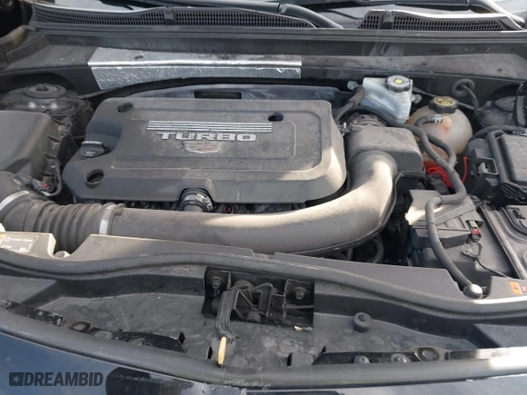 2020 Cadillac XT4 FWD Premium Luxury with VIN 1GYFZCR44LF070832, listed as a IAAI auction lot 41249608 with 77,471 mi miles. Bid and sale history available at carsss.com. Image 10.