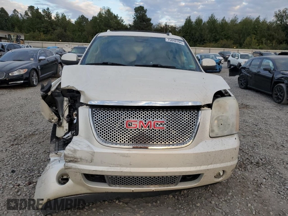2011 GMC Yukon Denali with VIN 1GKS1EEF2BR243215, listed as a Copart auction lot 75840764 with 187,468 mi miles and Salvage Title. Bid and sale history available at carsss.com. Image 5.
