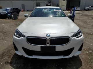 2022 BMW 2 Series 230i z VIN 3MW23CM08N8C50009, wystawiony jako Copart lot #55574415 z przebiegiem 65 654 mil mil oraz Szkoda całkowita • Salvage title. Historia ofert i sprzedaży dostępna na DreamBid. Obrazek 5.