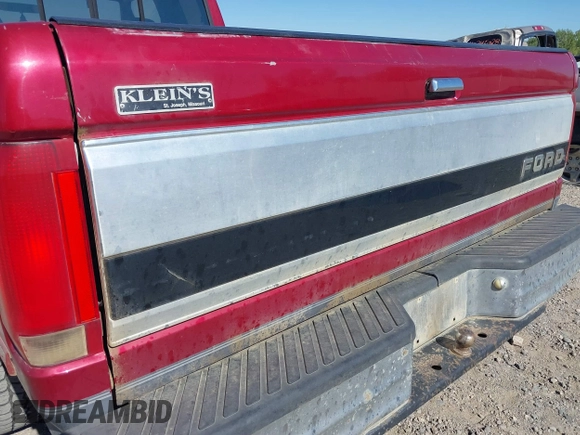 1995 Ford F-150 z VIN 1FTEX14H6SKB75447, wystawiony jako IAAI lot #40212118 z przebiegiem 205 880 mil mil oraz . Historia ofert i sprzedaży dostępna na DreamBid. Obrazek 17.